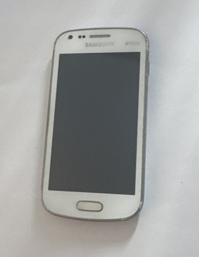 Samsung galaxy duos s7562 - s, gt-s7562