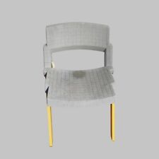 sedia in plastica e ferro di