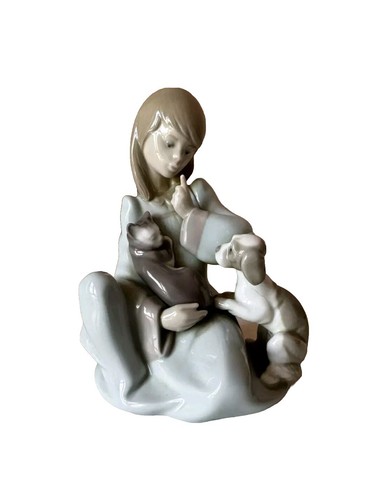 Lladro cat nap figurine - lladro,
