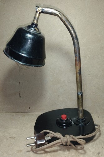 Vecchia lampada vintage - lampada, forse