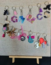 Portachiavi lettere iniziali in resina homemade lettera idea regalo iniziale