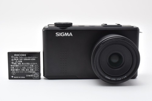 Fotocamera digitale compatta