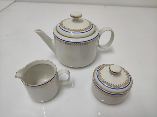 Tre pezzi porcellana royal - tre,