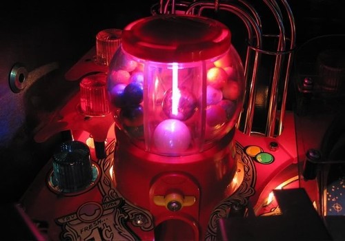 Twilight zone pinball - pinball, gumball