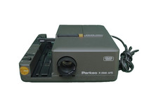 PROIETTORE PER DIAPOSITIVE