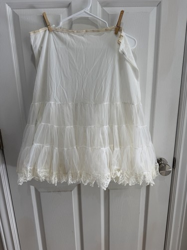 Vintage 1950s women half - vintage, women’s