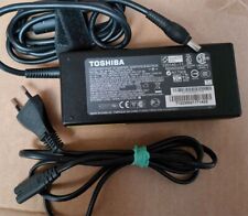 original Netzteil Toshiba