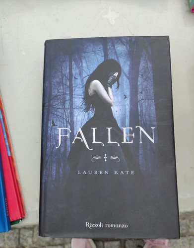 Libro fantasy lauren kate - libro, fantasy-