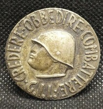 Spilla Mussolini Anno 1967 originale dell'epoca.NO riproduzione(Lorioli)AEG