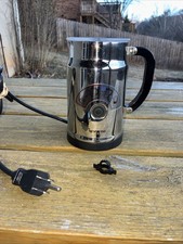 Montalatte elettrico Nespresso