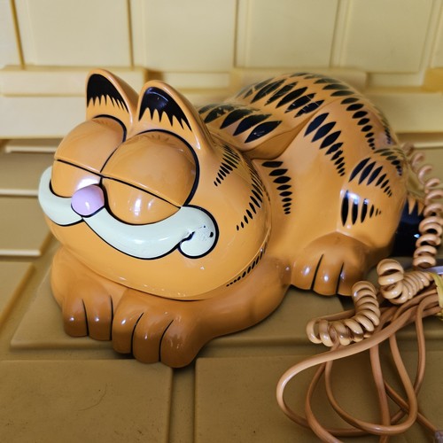 Vintage garfield telephone - vintage,