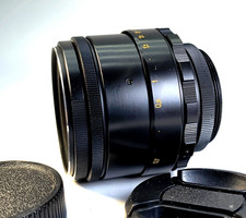 Helios 44-2 58 mm f/2