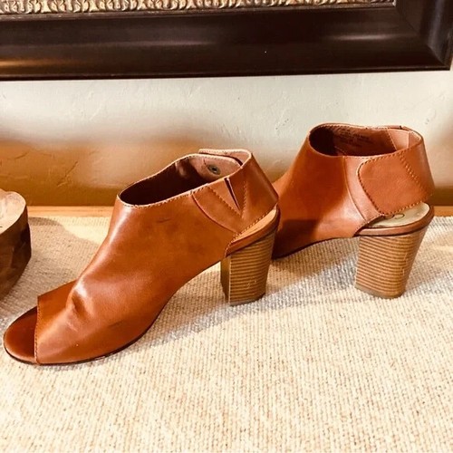 Scarpe con tacco - , aperto