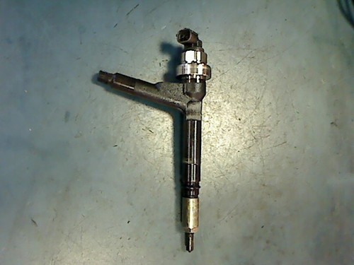 Iniettore z17dth 8973138612 - iniettore,