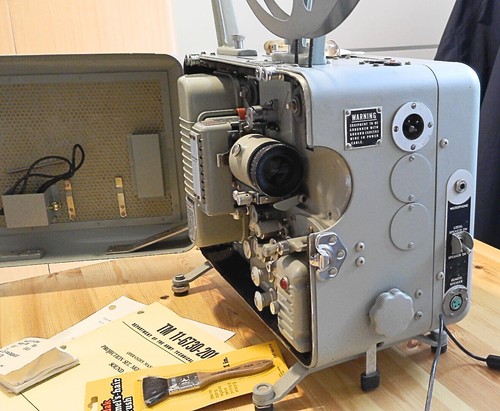 Proiettore 16mm bell - proiettore,