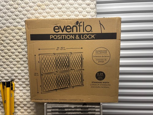Evenflo baby gate - baby,