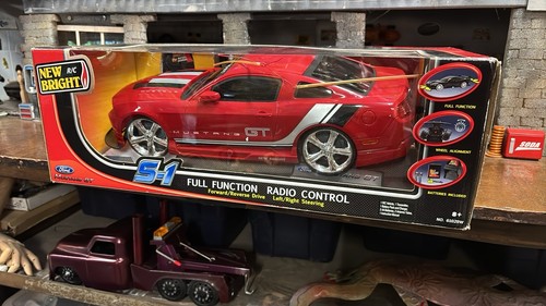 Auto radiocomandata nuova