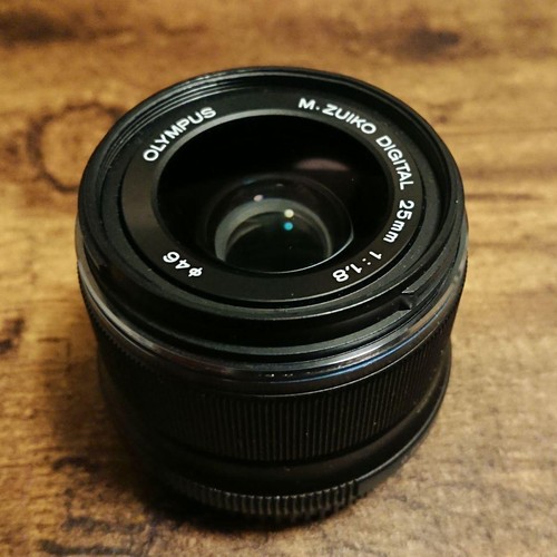 Olympus zuiko digital 25mm - olympus, m.zuiko