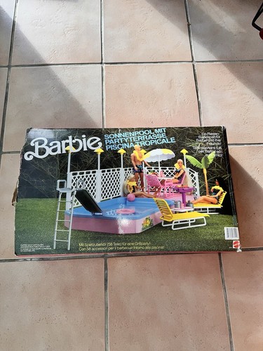 Barbie piscine et patio - piscine,