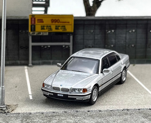 Argento bmw 750il - cr,