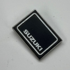 Emblema logo suzuki - emblema, anteriore