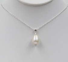 Ciondolo goccia d'acqua piatta