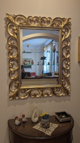 Specchio con cornice legno - in,