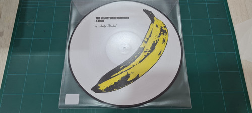 Velvet underground - underground,