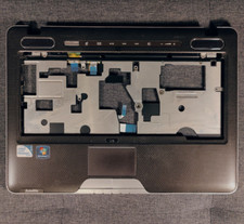 Repose-Main façade revetement