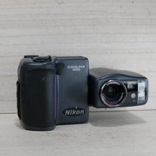 Nikon COOLPIX 990 3.2MP