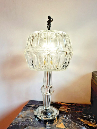 Particolare lampada epoca - particolare, d'epoca