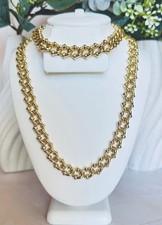 Set di gioielli riempiti in