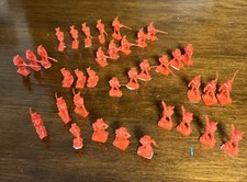 36 Soldatini Plastica 1/72, Penso Inglesi del Periodo Napoleonico Usati.