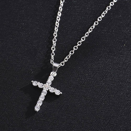 Collana ciondolo croce zaffiri