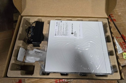 Crs310 nuovo switch - nuovo,