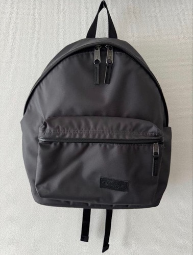 Eastpak dark 24l - dark, overseas