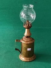 ANTICA LAMPADA FRANCESE DA TAVOLO A PETROLIO LAMPE PIGEON IN OTTONE. CV10