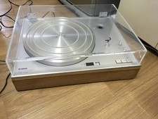 Yamaha YP-1000 giradischi