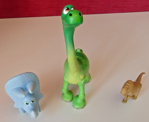 Disney pixar dinosauro - pixar,
