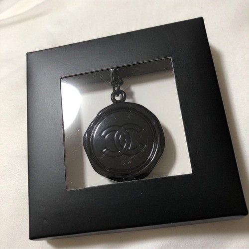 Charm chanel novità - chanel,