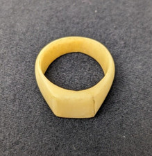 Anello in celluloide vintage