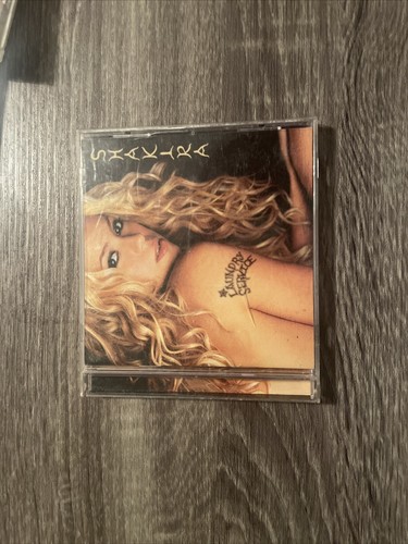 Shakira laundry service - shakira,