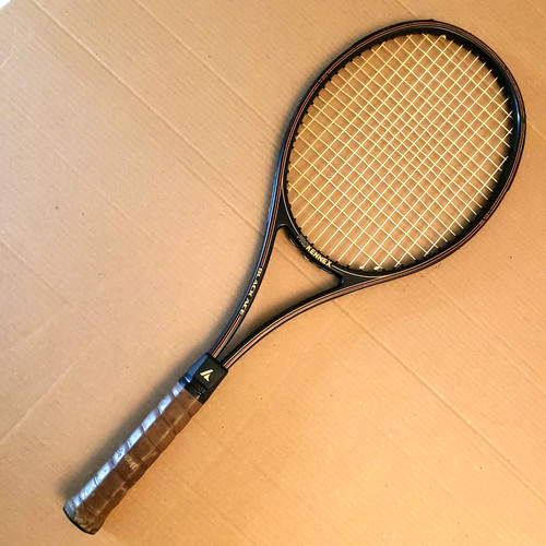 Prokennex black ace midsize - black,
