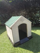 Cuccia Casaetta per cani in resina cm 66X69X73 