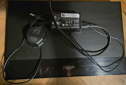 Sony ubp x700 uhd bluray - sony,