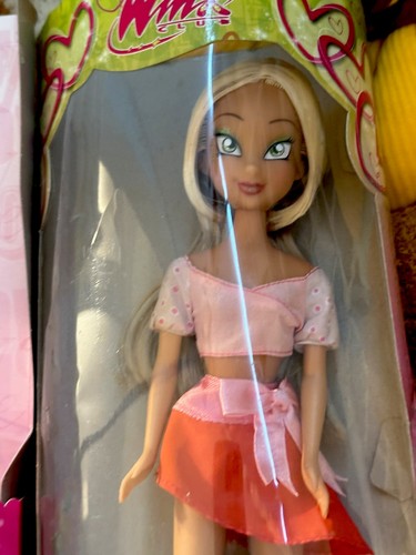 Winx club flora stella musa - e,
