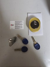 KIT PER PORTA BLINDATA + CILINDRO EUROPEO + 3 CHIAVI + TESSERA + DEFENDER ISEO