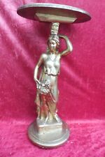 Bel Tavolino Vecchio, Tavolo