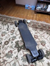 Off-road electric skateboard 