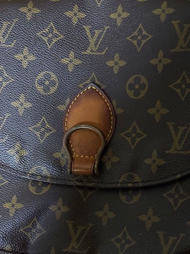 Louis vuitton monogram canvas - louis,